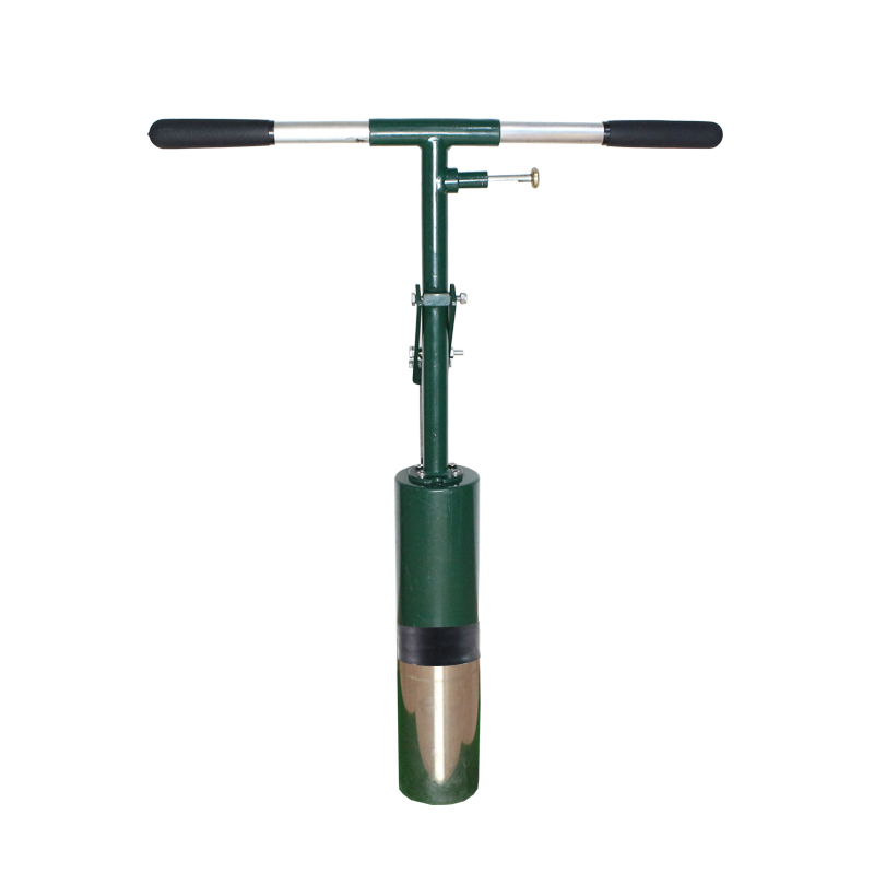 Golf Equipment Essentials - Delux Golf Hole Cutter: Attrezzatura Essenziale
