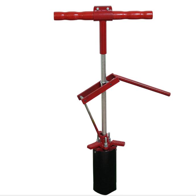Delux Golf Hole Cutter: Attrez - Golf Equipment Essentials recensione e prezzo